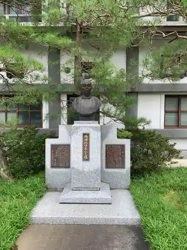 笠間稲荷神社の像