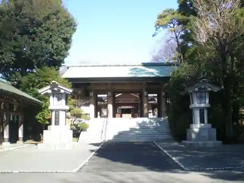 東郷神社の山門・神門