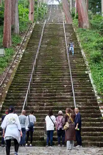 久遠寺の建物その他