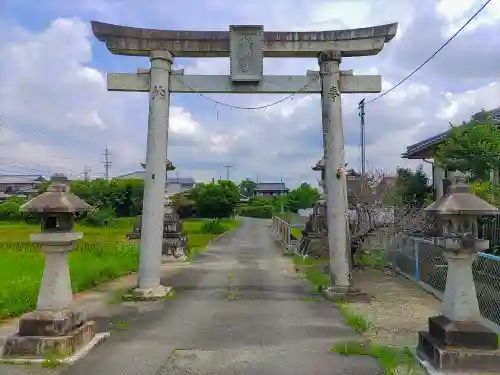 八幡社 (千秋町浮野）の鳥居