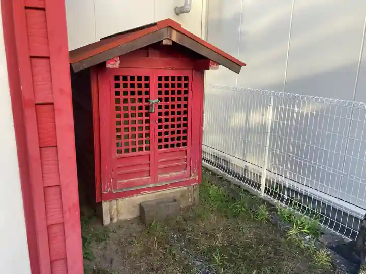 鼻黒稲荷大明神(神奈川県)