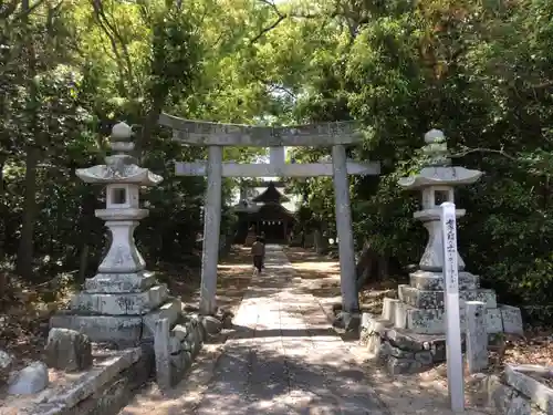 伊豫神社の鳥居