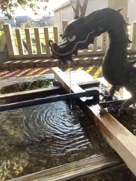 結神社の手水舎