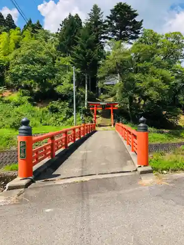 直央神社の建物その他