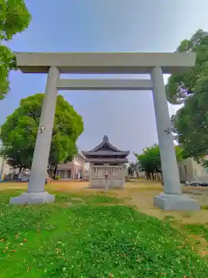 国霊社（徳重）の鳥居