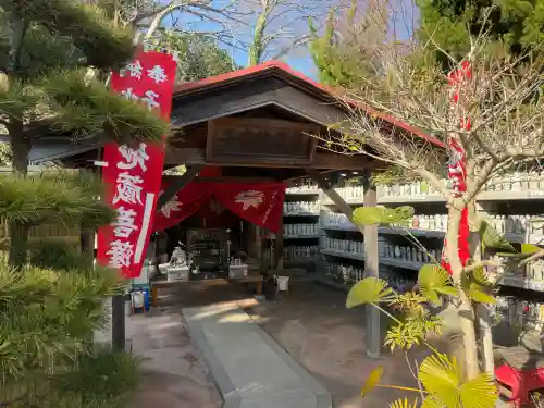 定泉寺の{uncategorized: "未分類", other: "その他", undefined: "問題あり", building: "その他建物", grave: "お墓", sacred_gate: "鳥居", guardian: "狛犬", statue: "像", buddha: "仏像", history: "歴史", nature: "自然", garden: "庭園", animal: "動物", pagoda: "塔", temizu: "手水舎", mountain_gate: "山門・神門", sanctuary: "本殿・本堂", subordinate: "末社・摂社", art: "芸術", scenery: "景色", jizo: "地蔵", ema: "絵馬", goshuin: "御朱印", omikuji: "おみくじ", items: "授与品その他", amulet: "お守り", goshuincho: "御朱印帳", eats: "食事", festival: "お祭り", votive_dance: "神楽", shichigosan: "七五三参", wedding: "結婚式", experience: "体験その他", initially: "初詣", around: "周辺", anti_infection: "感染症対策"}