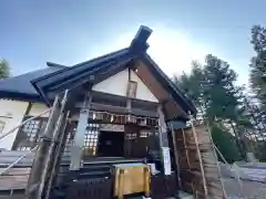 八甲田神社の本殿