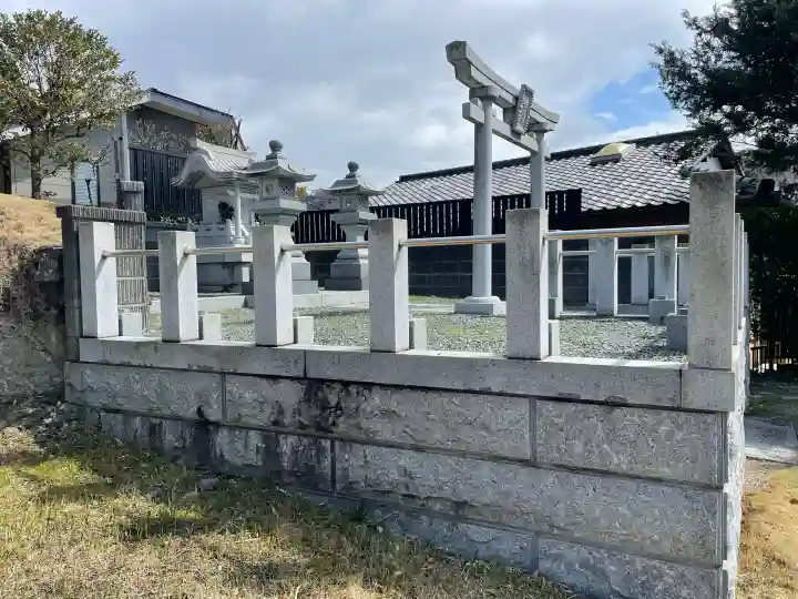 大寳寺の{uncategorized: "未分類", other: "その他", undefined: "問題あり", building: "その他建物", grave: "お墓", sacred_gate: "鳥居", guardian: "狛犬", statue: "像", buddha: "仏像", history: "歴史", nature: "自然", garden: "庭園", animal: "動物", pagoda: "塔", temizu: "手水舎", mountain_gate: "山門・神門", sanctuary: "本殿・本堂", subordinate: "末社・摂社", art: "芸術", scenery: "景色", jizo: "地蔵", ema: "絵馬", goshuin: "御朱印", omikuji: "おみくじ", items: "授与品その他", amulet: "お守り", goshuincho: "御朱印帳", eats: "食事", festival: "お祭り", votive_dance: "神楽", shichigosan: "七五三参", wedding: "結婚式", experience: "体験その他", initially: "初詣", around: "周辺", anti_infection: "感染症対策"}