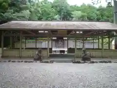 神明神社の本殿