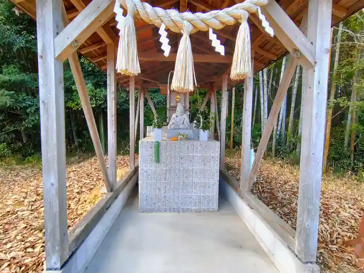 都久夫須麻弁財天の本殿・本堂