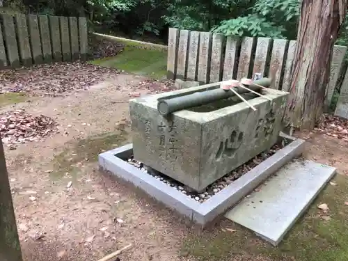 青海神社の手水