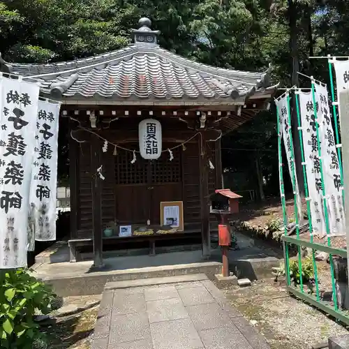 手力雄神社の末社