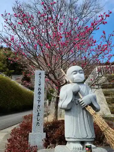 梅林寺の像