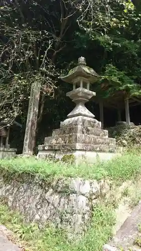 飛鳥川上坐宇須多岐比売命神社のその他建物