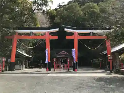 諏訪神社の鳥居