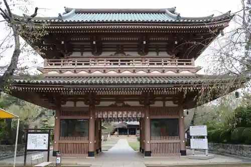 東勝寺宗吾霊堂の山門・神門