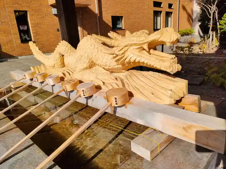 若宮八幡社の手水舎