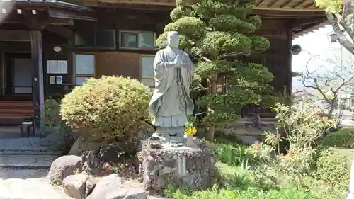 上行寺(山梨県)