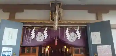 穏田神社の本殿・本堂