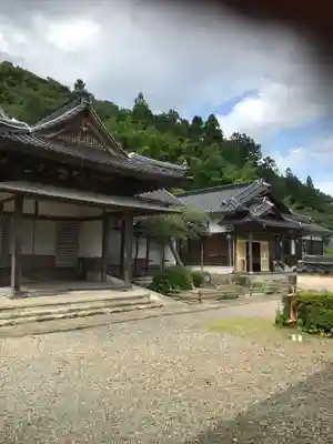 医光寺の本殿・本堂