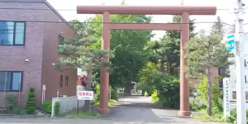 上川神社頓宮の鳥居