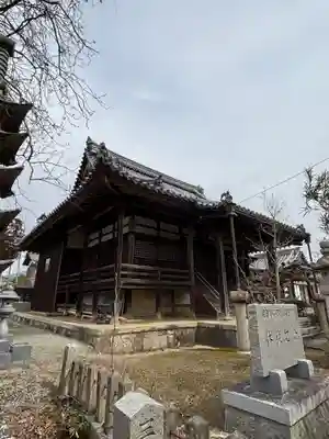 恩徳寺の本殿・本堂