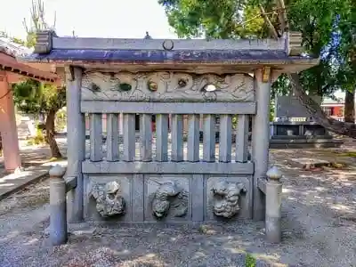 松山神社（鍋片）の建物その他
