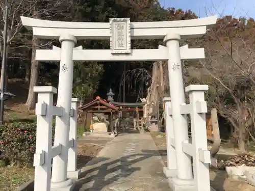 御瀧神社の鳥居