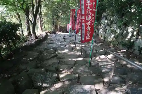 観音正寺の建物その他