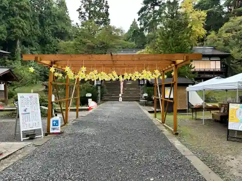 土津神社｜こどもと出世の神さま(福島県)