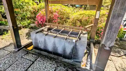 千葉神社の手水舎