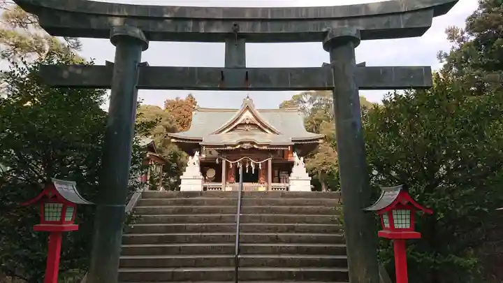 一瓶塚稲荷神社の鳥居