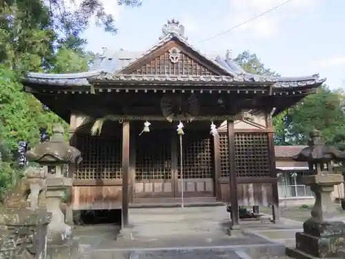 剣神社の本殿