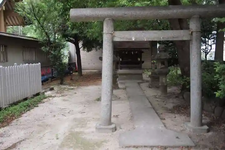 上落合神明神社の鳥居