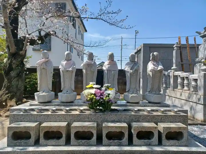 光明寺の{uncategorized: "未分類", other: "その他", undefined: "問題あり", building: "その他建物", grave: "お墓", sacred_gate: "鳥居", guardian: "狛犬", statue: "像", buddha: "仏像", history: "歴史", nature: "自然", garden: "庭園", animal: "動物", pagoda: "塔", temizu: "手水舎", mountain_gate: "山門・神門", sanctuary: "本殿・本堂", subordinate: "末社・摂社", art: "芸術", scenery: "景色", jizo: "地蔵", ema: "絵馬", goshuin: "御朱印", omikuji: "おみくじ", items: "授与品その他", amulet: "お守り", goshuincho: "御朱印帳", eats: "食事", festival: "お祭り", votive_dance: "神楽", shichigosan: "七五三参", wedding: "結婚式", experience: "体験その他", initially: "初詣", around: "周辺", anti_infection: "感染症対策"}