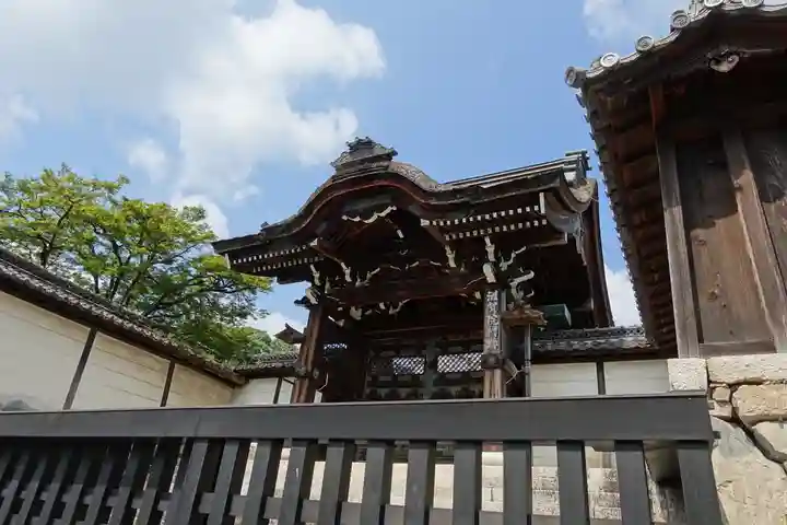 滋賀院門跡の山門・神門