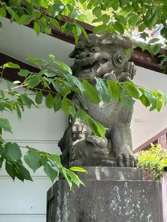貴船神社の{uncategorized: "未分類", other: "その他", undefined: "問題あり", building: "その他建物", grave: "お墓", sacred_gate: "鳥居", guardian: "狛犬", statue: "像", buddha: "仏像", history: "歴史", nature: "自然", garden: "庭園", animal: "動物", pagoda: "塔", temizu: "手水舎", mountain_gate: "山門・神門", sanctuary: "本殿・本堂", subordinate: "末社・摂社", art: "芸術", scenery: "景色", jizo: "地蔵", ema: "絵馬", goshuin: "御朱印", omikuji: "おみくじ", items: "授与品その他", amulet: "お守り", goshuincho: "御朱印帳", eats: "食事", festival: "お祭り", votive_dance: "神楽", shichigosan: "七五三参", wedding: "結婚式", experience: "体験その他", initially: "初詣", around: "周辺", anti_infection: "感染症対策"}