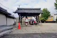 願隨寺の手水舎