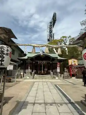 素盞嗚神社の{uncategorized: "未分類", other: "その他", undefined: "問題あり", building: "その他建物", grave: "お墓", sacred_gate: "鳥居", guardian: "狛犬", statue: "像", buddha: "仏像", history: "歴史", nature: "自然", garden: "庭園", animal: "動物", pagoda: "塔", temizu: "手水舎", mountain_gate: "山門・神門", sanctuary: "本殿・本堂", subordinate: "末社・摂社", art: "芸術", scenery: "景色", jizo: "地蔵", ema: "絵馬", goshuin: "御朱印", omikuji: "おみくじ", items: "授与品その他", amulet: "お守り", goshuincho: "御朱印帳", eats: "食事", festival: "お祭り", votive_dance: "神楽", shichigosan: "七五三参", wedding: "結婚式", experience: "体験その他", initially: "初詣", around: "周辺", anti_infection: "感染症対策"}