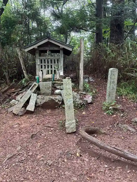 嶽弁財天社(和歌山県)