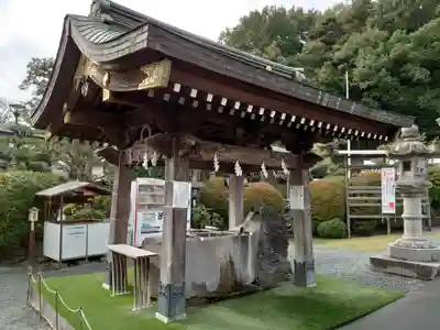 武州柿生琴平神社の手水舎