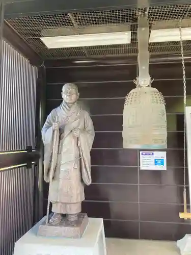 東本願寺本廟 牛久浄苑（牛久大仏）(茨城県)