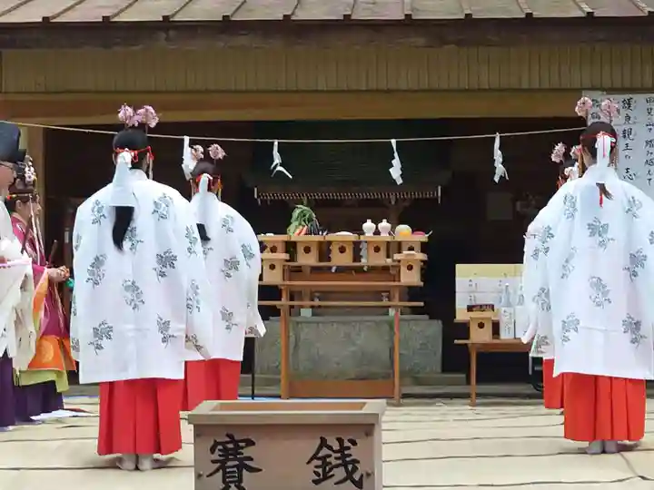 雛鶴神社(山梨県)