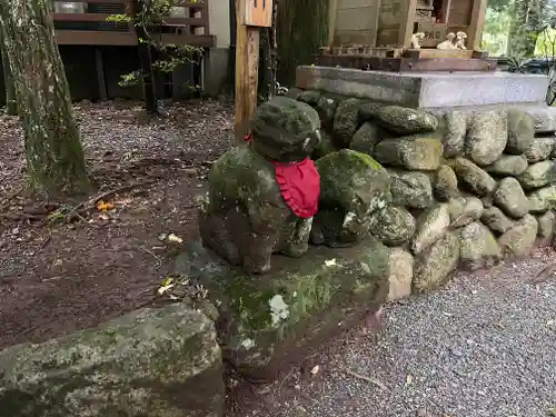 駒形神社（箱根神社摂社）の狛犬