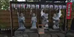 中野沼袋氷川神社の像