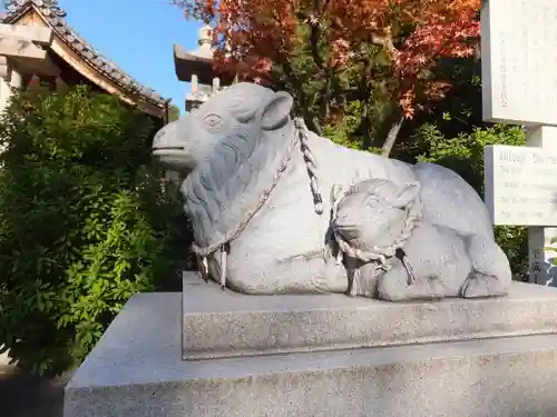 羊神社の狛犬