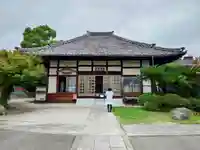 極楽寺の本殿・本堂