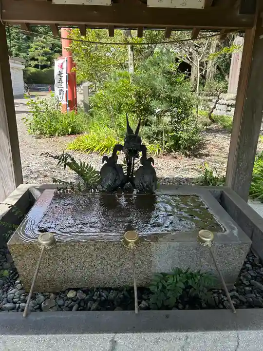 小名浜鹿島神社の手水舎