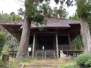 建暦寺の本殿・本堂
