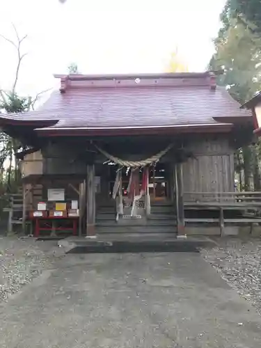 巽山稲荷神社の本殿